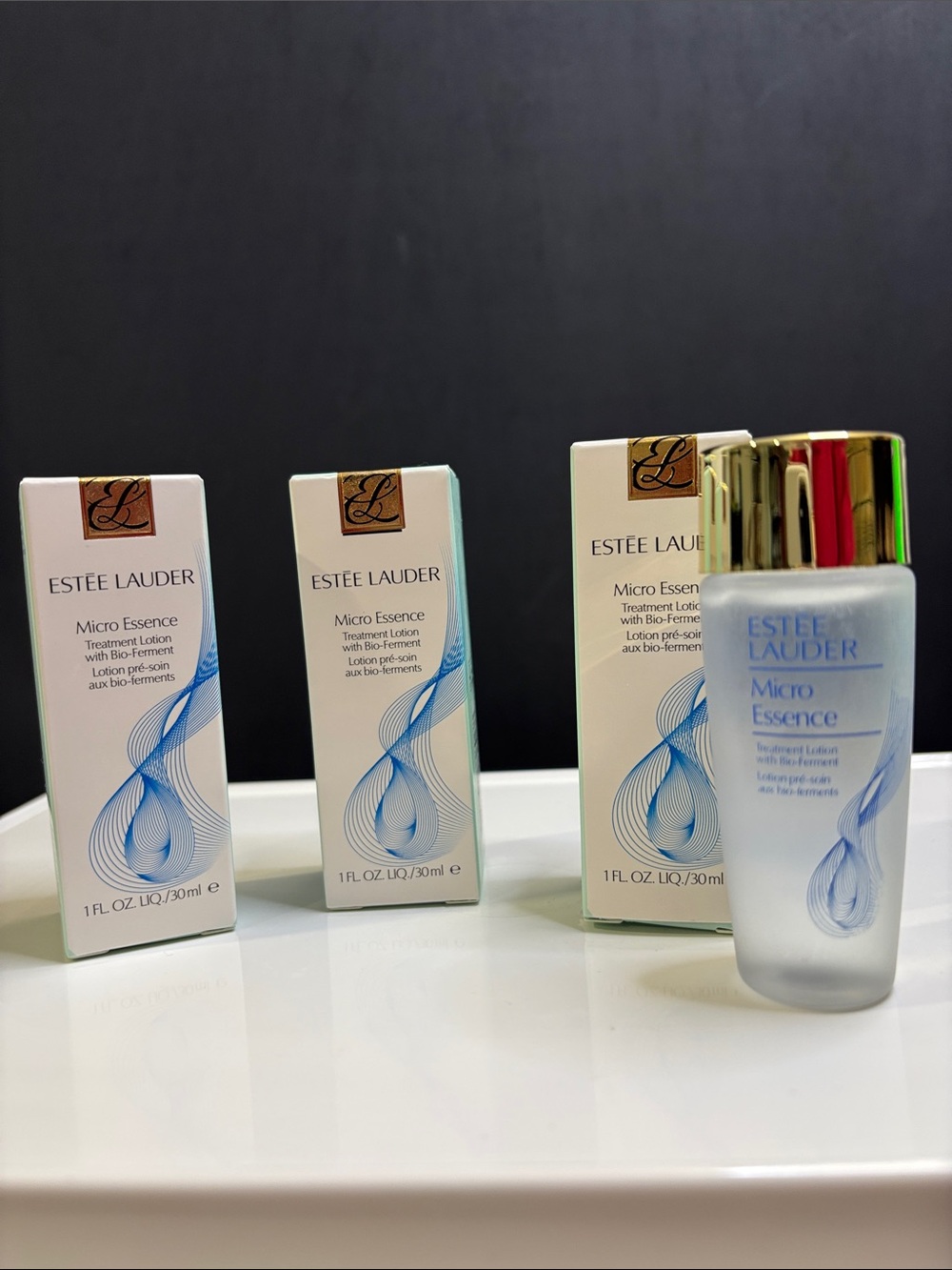 Estée Lauder Micro Essence Treatment Lotion with Bio-Ferment TRIO